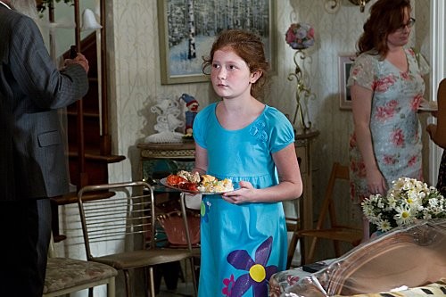 Emma Kenney Fotoğrafı
