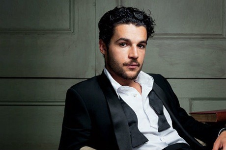 Christopher Abbott Fotoğrafı
