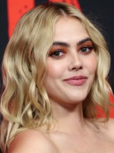 McKaley Miller fotoğrafı