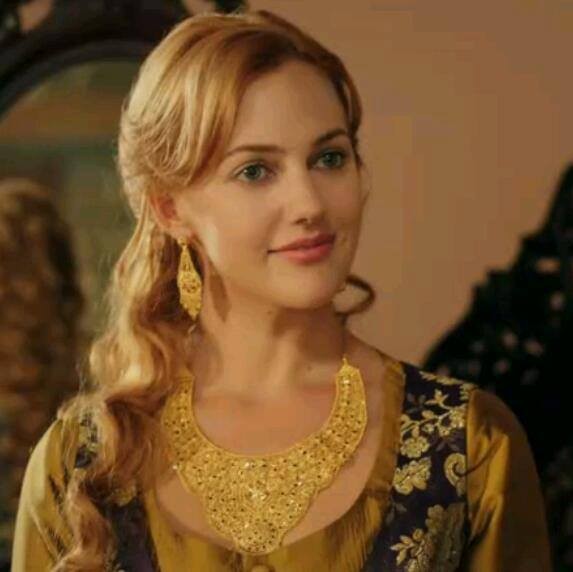 Meryem Uzerli Fotoğrafı