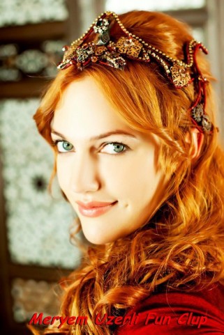 Meryem Uzerli Fotoğrafı