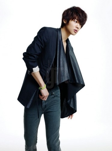 Kang Min-hyuk Fotoğrafı