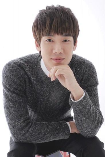 Yoo Yun-suk Fotoğrafı
