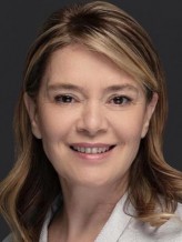 Lale Başar fotoğrafı