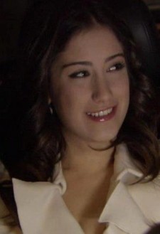 Hazal Kaya Fotoğrafı