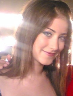 Hazal Kaya Fotoğrafı