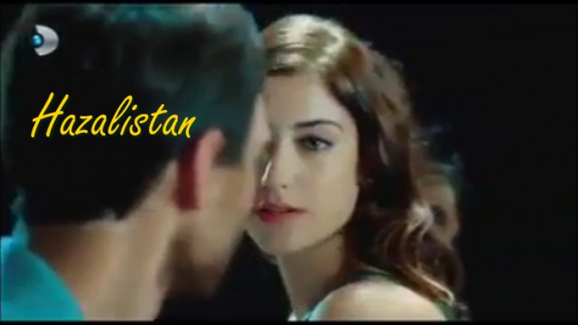 Hazal Kaya Fotoğrafı