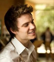 Cameron Deane Stewart Fotoğrafı