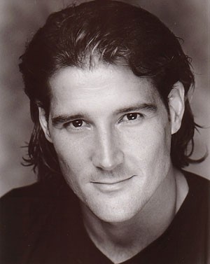 Josef Brown Fotoğrafı