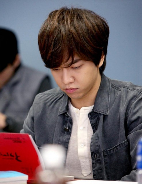 Lee Seung-gi Fotoğrafı