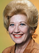Charlotte Rae fotoğrafı