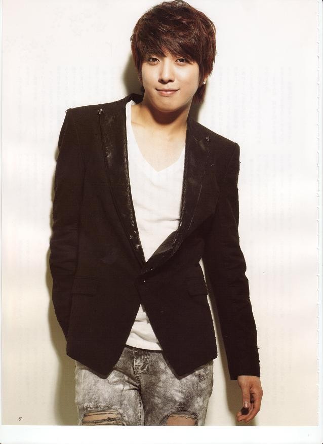 Jung Yong-Hwa Fotoğrafı