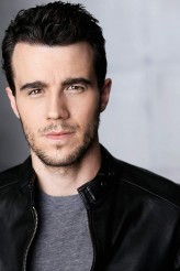 Zander Roberts fotoğrafı