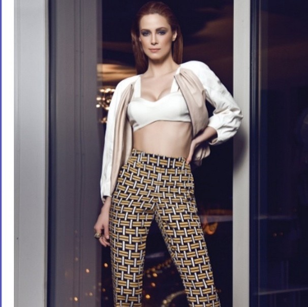 Mine Tugay fotoğrafı