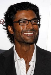 Sendhil Ramamurthy fotoğrafı