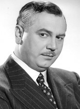 John Alexander (i) fotoğrafı