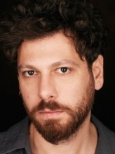 Oral Özer fotoğrafı