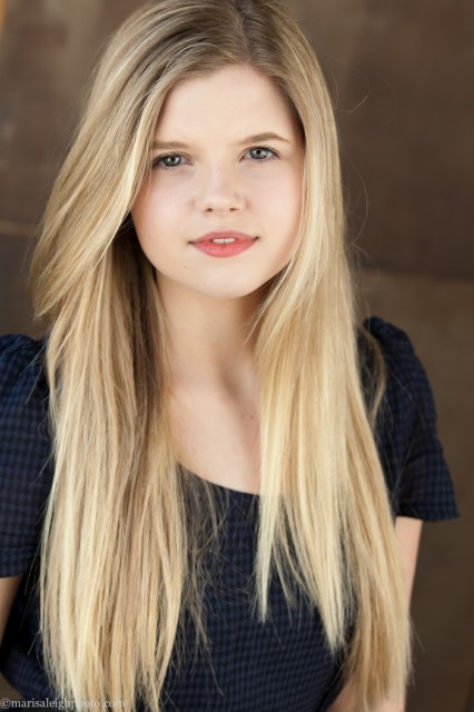 Ana Mulvoy-Ten Fotoğrafı