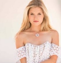 Ana Mulvoy-Ten Fotoğrafı