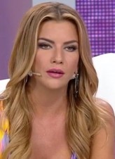 Ivana Sert fotoğrafı