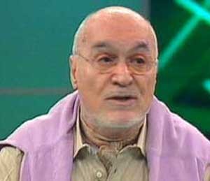 Hıncal Uluç fotoğrafı