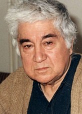 Aziz Nesin fotoğrafı