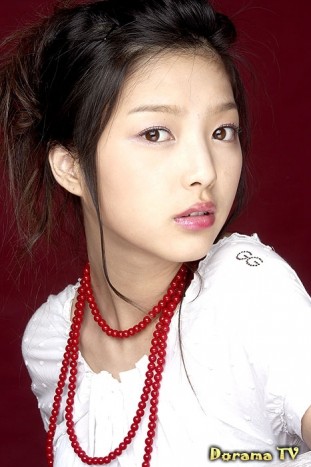 Uhm Hyun-kyung Fotoğrafı