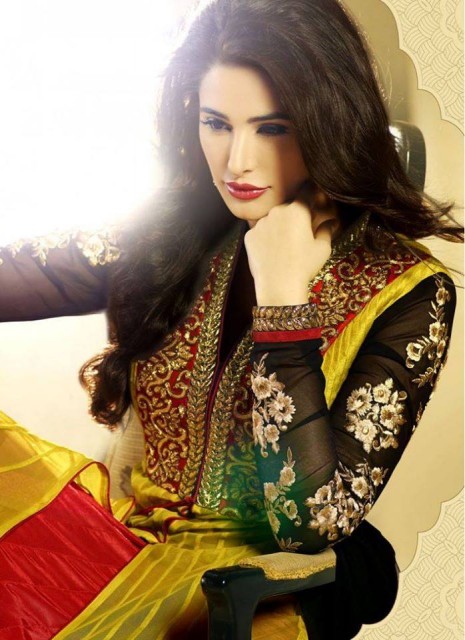 Nargis Fakhri Fotoğrafı