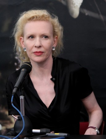 Sunnyi Melles fotoğrafı