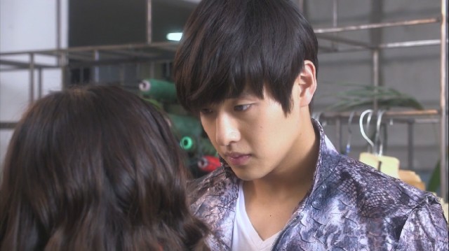 Kang Ha-Neul Fotoğrafı