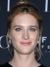 Mackenzie Davis fotoğrafı