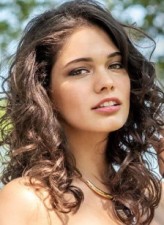 Beste Kökdemir fotoğrafı