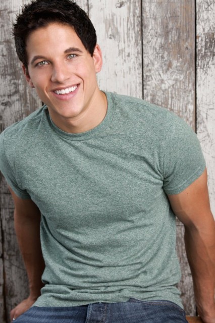 Mike C. Manning Fotoğrafı