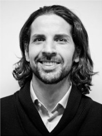 Barrie Martin Fotoğrafı