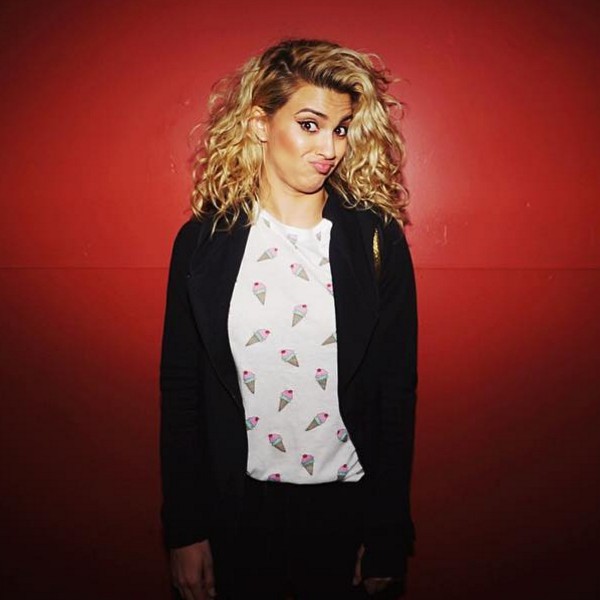 Tori Kelly Fotoğrafı