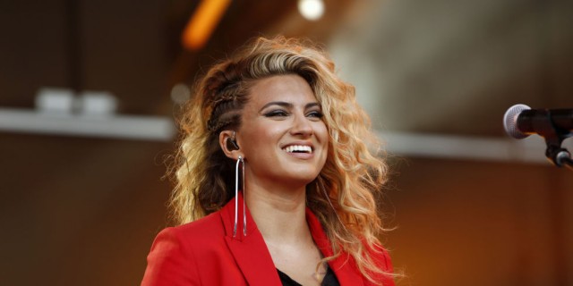 Tori Kelly Fotoğrafı