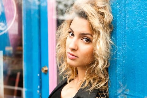 Tori Kelly Fotoğrafı