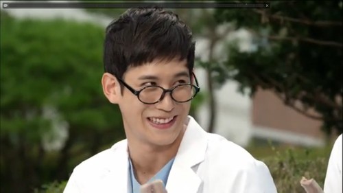 Park Ki-woong Fotoğrafı