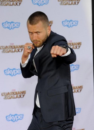 Glen Powell Fotoğrafı