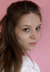 Lilith Stangenberg fotoğrafı