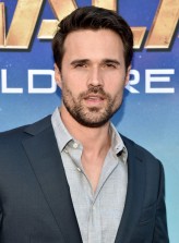 Brett Dalton fotoğrafı