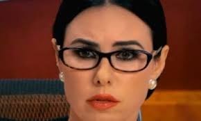 Defne Samyeli fotoğrafı