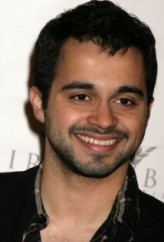 Neel Upadhye fotoğrafı