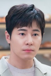 Lee Kyoo-Hyung fotoğrafı