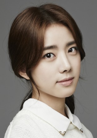 Han Eun-Seo Fotoğrafı