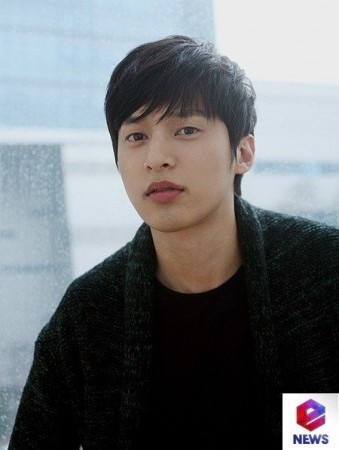 Yoon Sun-Woo Fotoğrafı