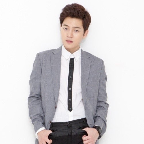 Son Seung-Won Fotoğrafı