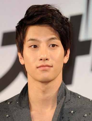 Lee Si-kang Fotoğrafı