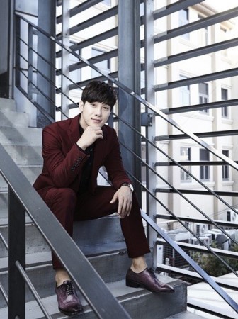 Lee Si-kang Fotoğrafı