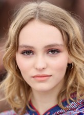 Lily-Rose Depp fotoğrafı